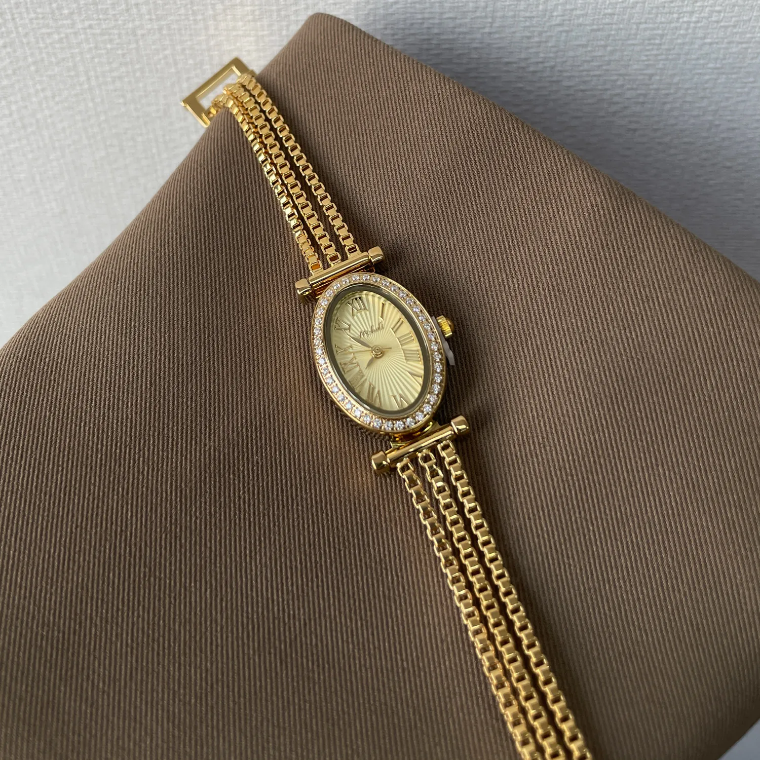 Retro-Style Brand Watches, Artistic Timepieces For Women, Small And Exquisite, New 2026 Model, Trendy And Sophisticated Watch.