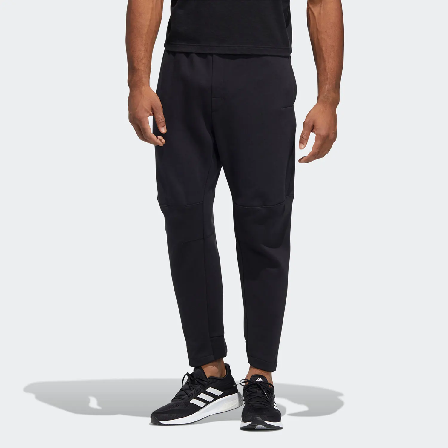 

Оригинальные новые мужские прочные тренировочные джоггеры Adidas HE9894