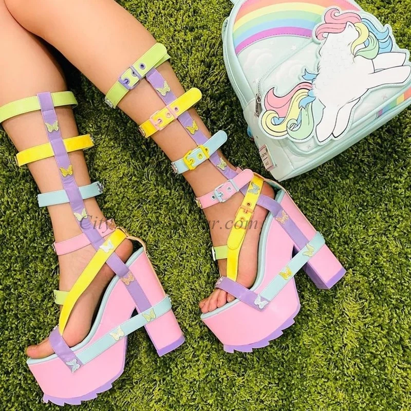 

Сандалии на платформе цвета макарон на массивном каблуке с бабочкой, новые летние милые ботинки большого размера, роскошные дизайнерские туфли