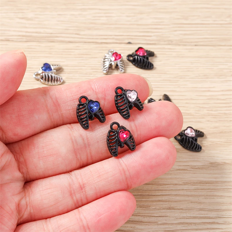 5 Stück 11 x 13 mm niedliche Kristall-Metallflügel-Herz-Anhänger, passend für Halsketten, Ohrringe, Armbänder, DIY-Handwerk, Schmuckherstellung, Zubehör – Detail 3