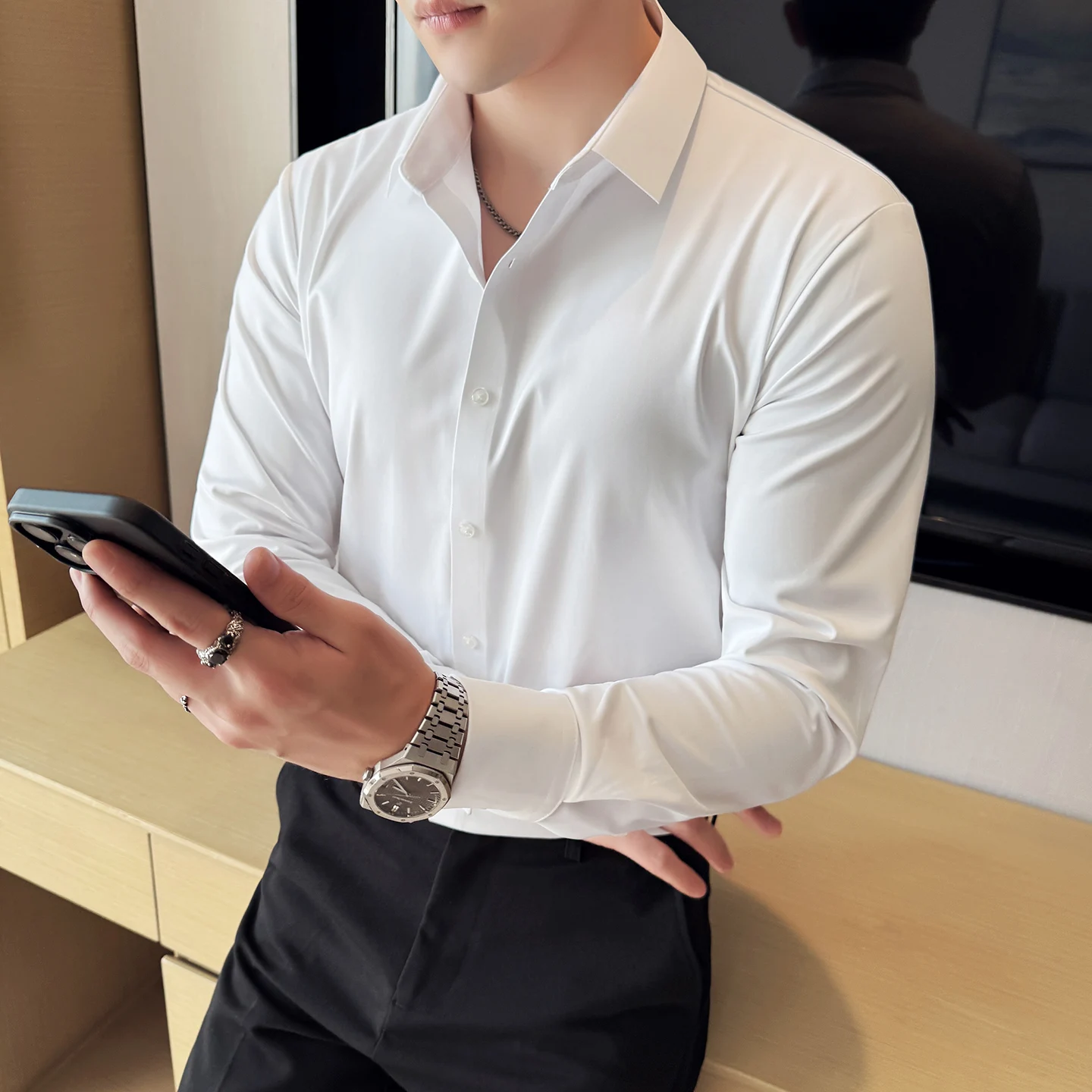 

Высокоэластичные мужские классические рубашки в британском стиле, деловая официальная одежда, приталенная мужская социальная рубашка, однотонная блузка с длинным рукавом, мужская