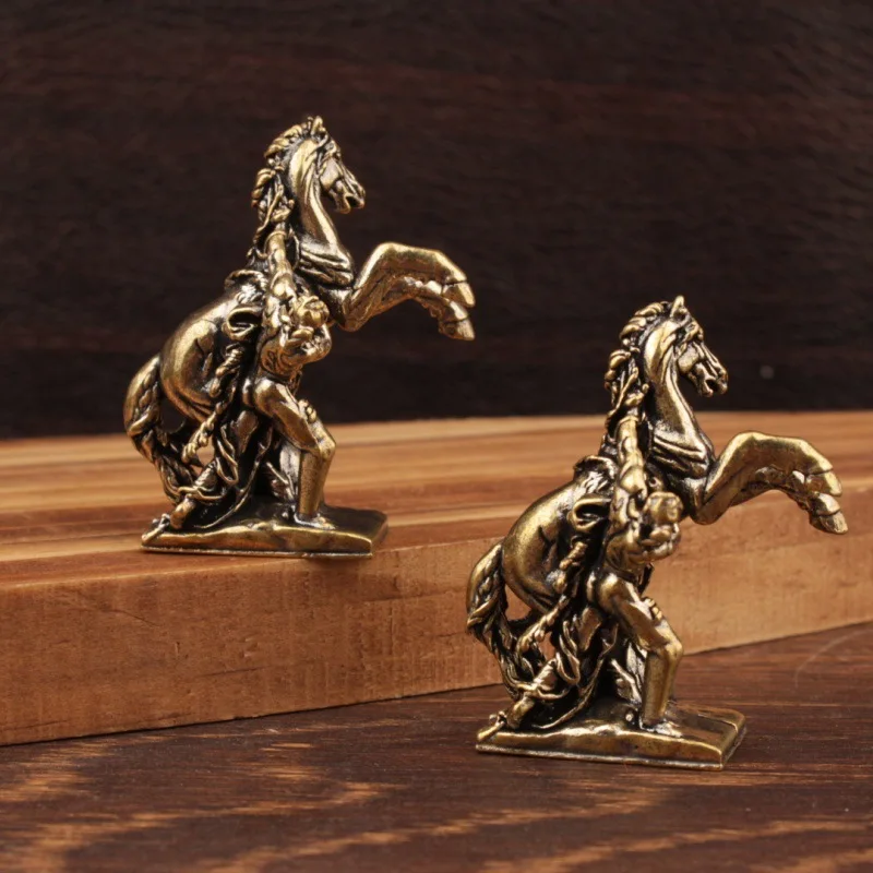 Brass man training horse small ornament brass ornament Chinese creative ornament handicraft brass