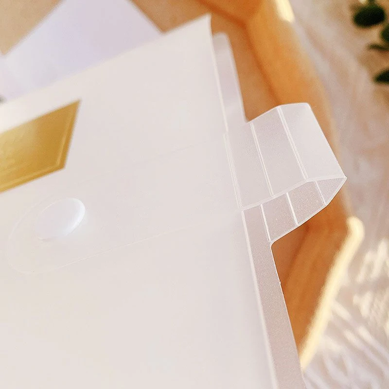 透明なマニキュアノート,ネイルアート用のアルバム,ステッカー収集ツール,デカールオーガナイザー,84グリッド,1個