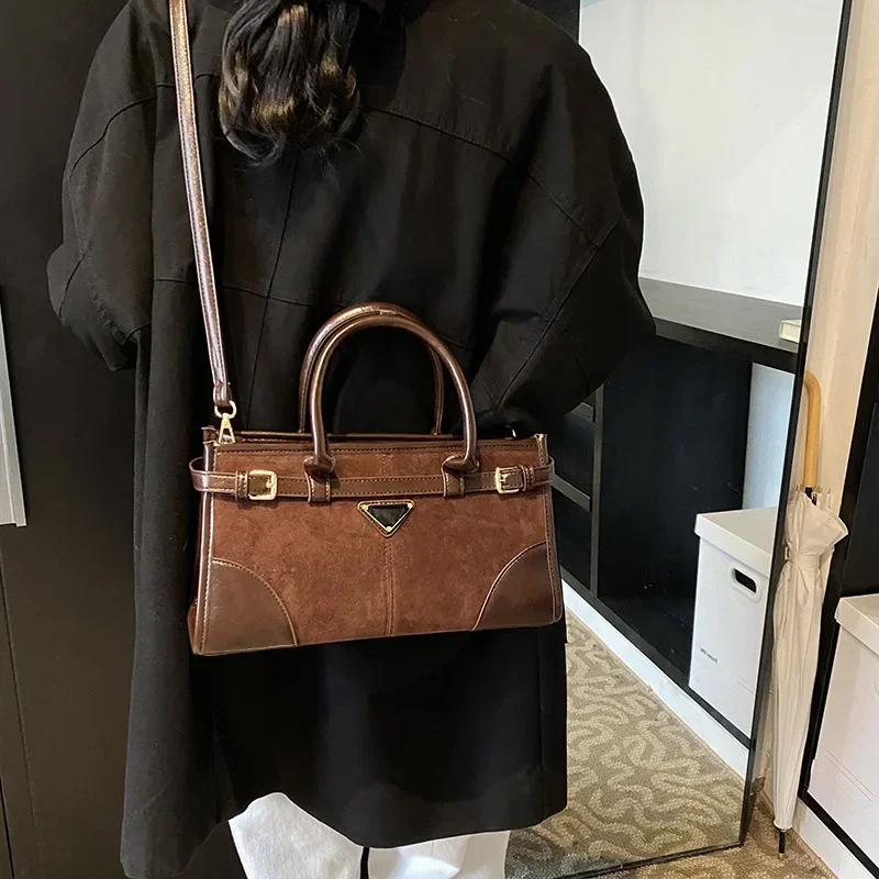 

2025 AW New! Women's Faux Suede Baguette Bag - Long Handle | Shoulder/Armpit Dual Style | Spacious 25L Capacity Fashion-Forward