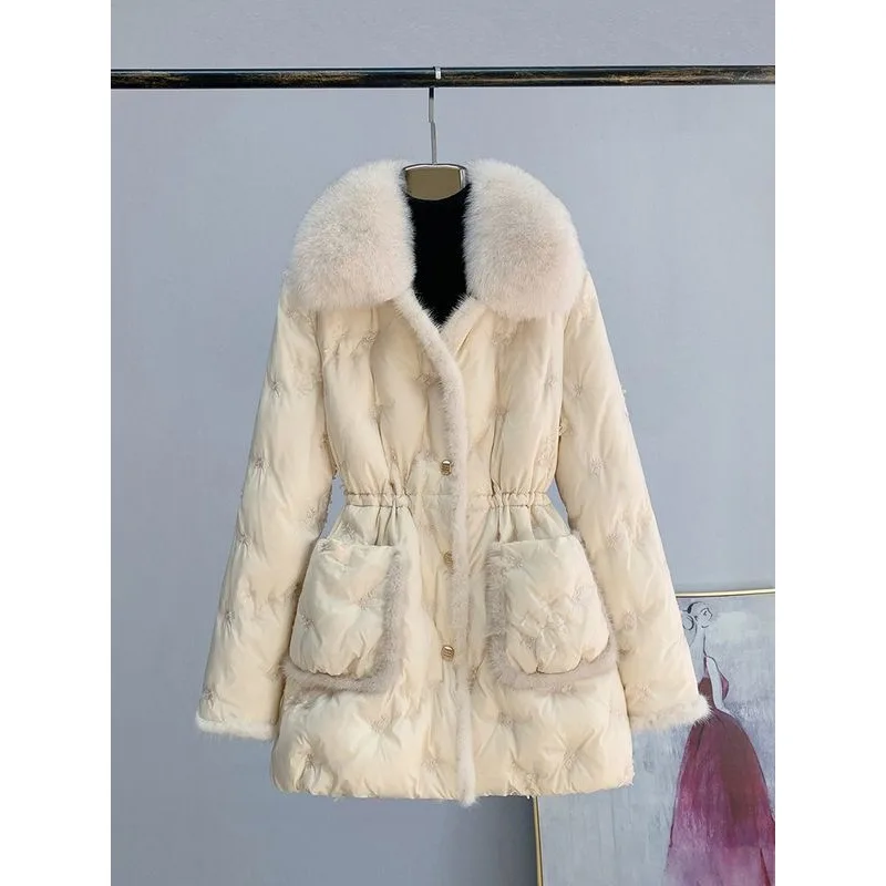 Faux Nerz Weiße Entendaunen Slim-Fit Mantel für Frauen High Fashion Jacke Winter Neue Abnehmbare Faux Fuchs Pelz Kragen Pelz Daunenjacke