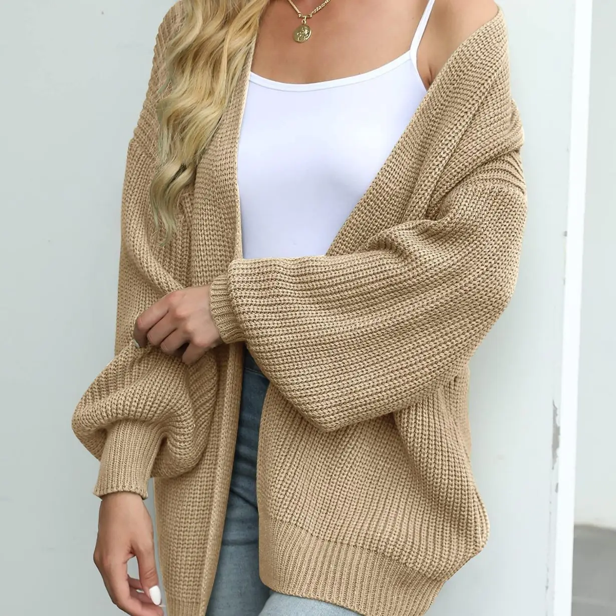 

Women's lantern sleeve thick needle cardigan 2025 autumn and winter new item solid color pocket knitted sweater women's coat