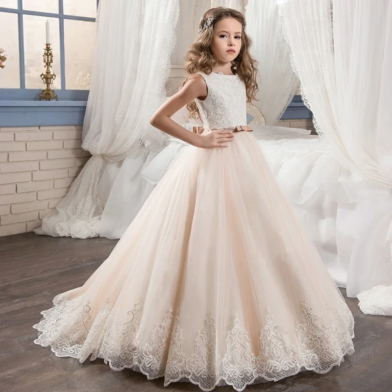 

Flower Girl Dresses Champagne Tulle Puffy Appliques Lace Hem With Bow Sleeveless For Wedding Birthday Banquet Princess Gowns