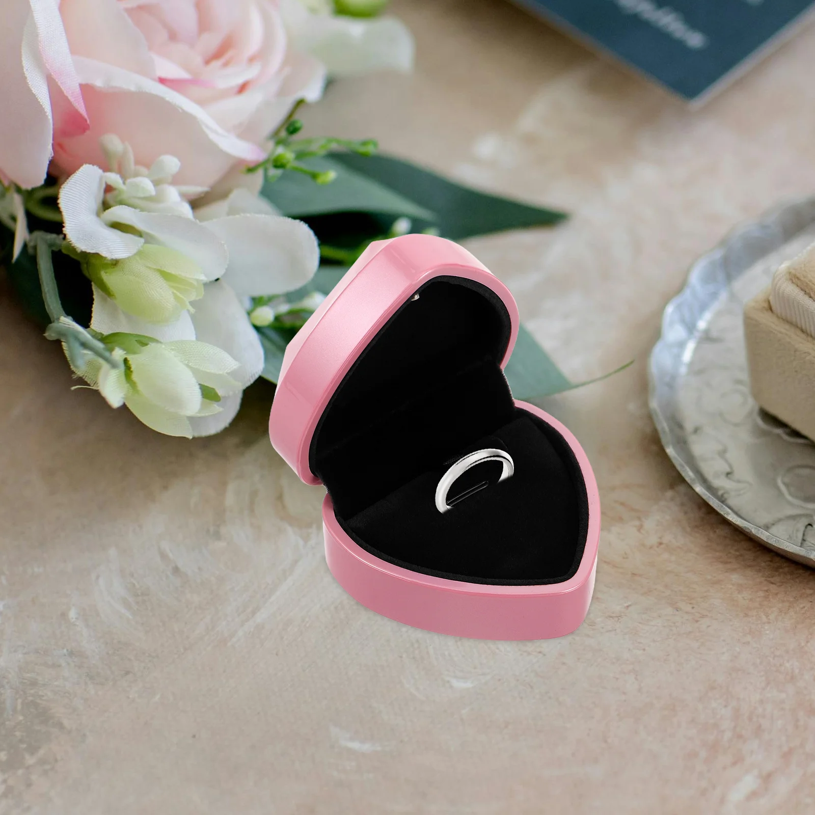 

Heart Shaped Necklace Box Jewelry Display Heart-shaped Gift Boxes for Empty Rubber Embryo