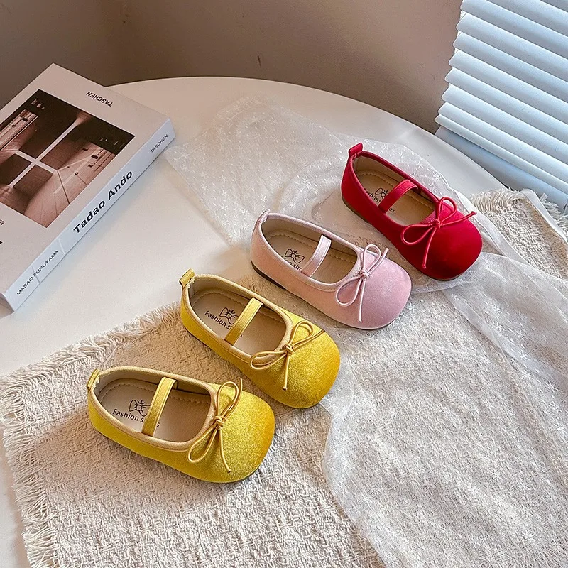 

2026 Girls Ballet Flats Casual Round Toe Cute Suede Ballerina Church Princess Shoes Spring Elegant Party Shoes Bow Size 21-30
