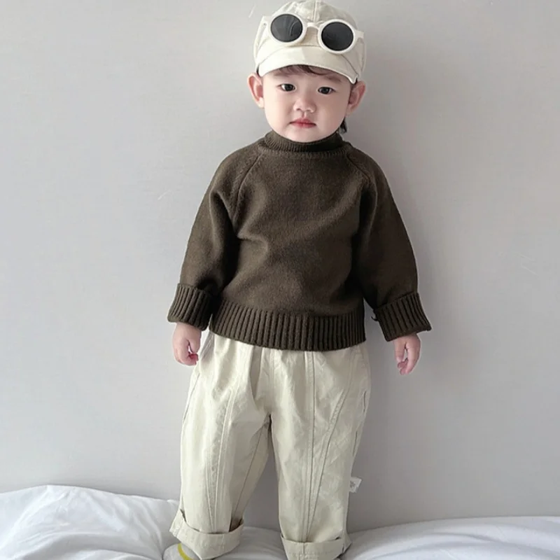 Maglione da ragazzo Autunno/Inverno 2025 addensato per bambini nuovi in cotone lavorato a maglia con fiori caldi regalo di Natale