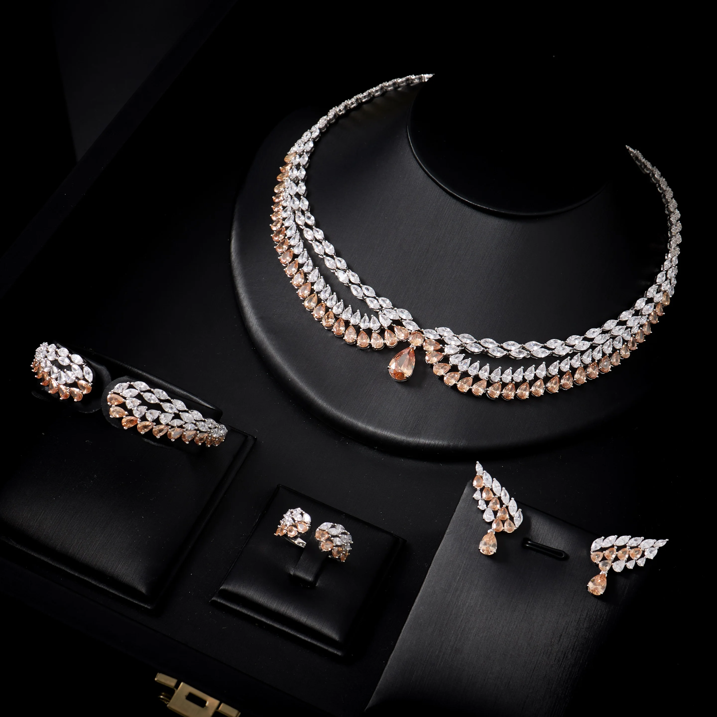 241203 Luxury Bridal Cubic Zirconia Necklace Set for Women Dubai Jewelry Sets Wed Jewelri Wedding & Engagement Musulman Ens