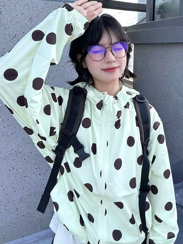 2026 Summer Lightweight Breathable Sun Protection Jacket Women Outdoor Polka Dot Drawstring Hooded Thin Coat