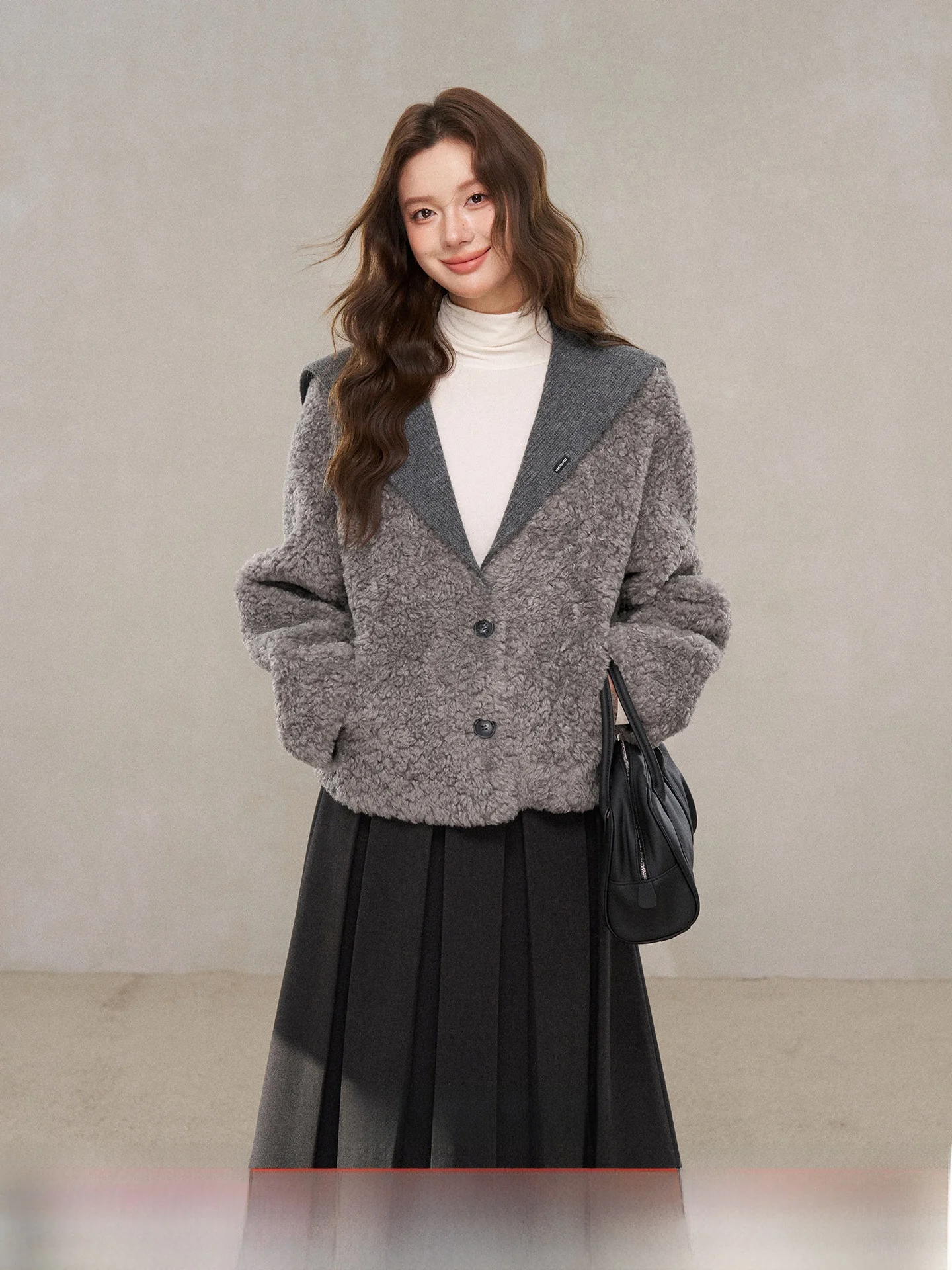 ey ort Fur And Leather Inteated Outerwear for Women Winter 2025 New Sle Small Wild Berries High-End Feel Top