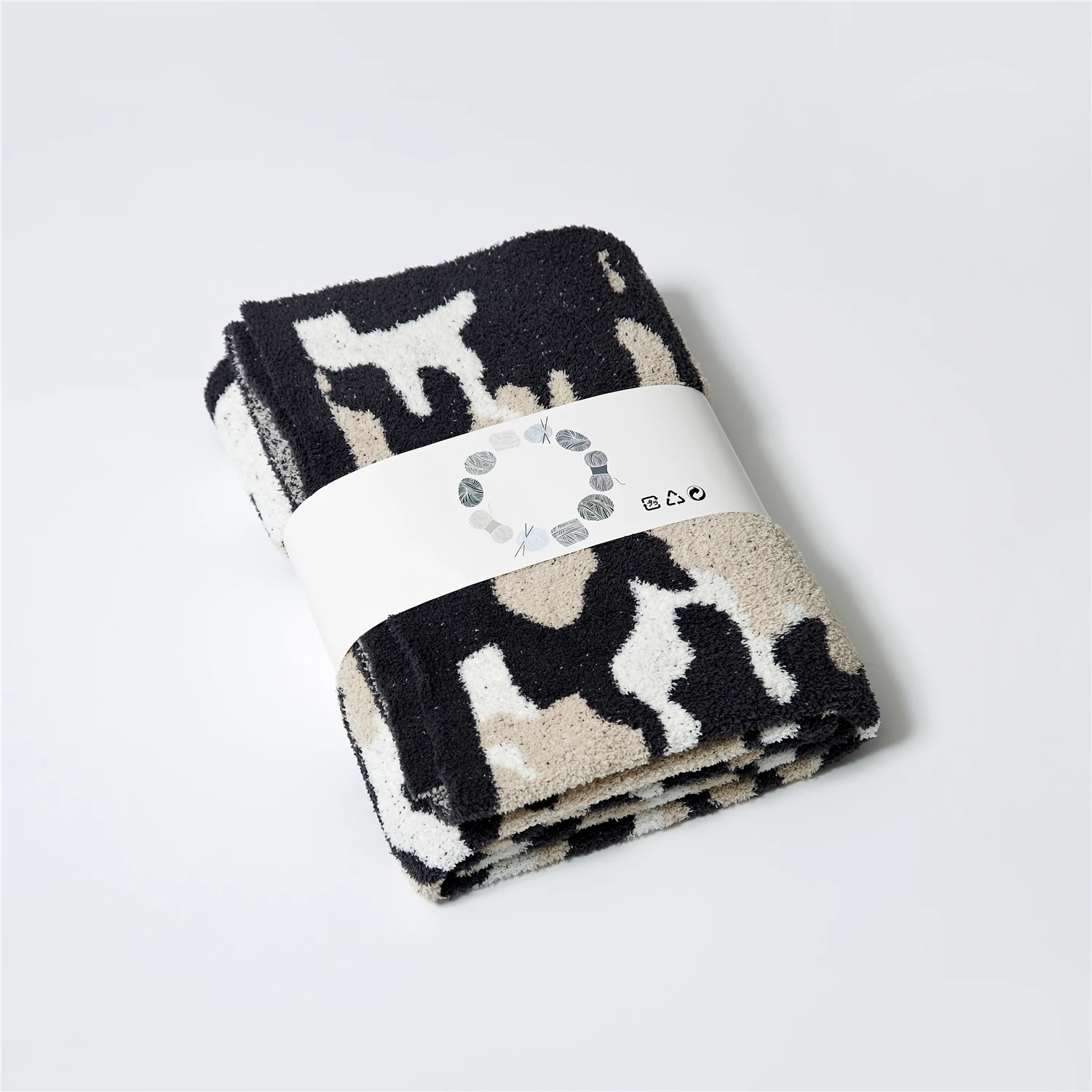 

Half Soft Wool Soft Outfit Camouflage Blanket with Thread Blanket Alangni for Cover/Gift