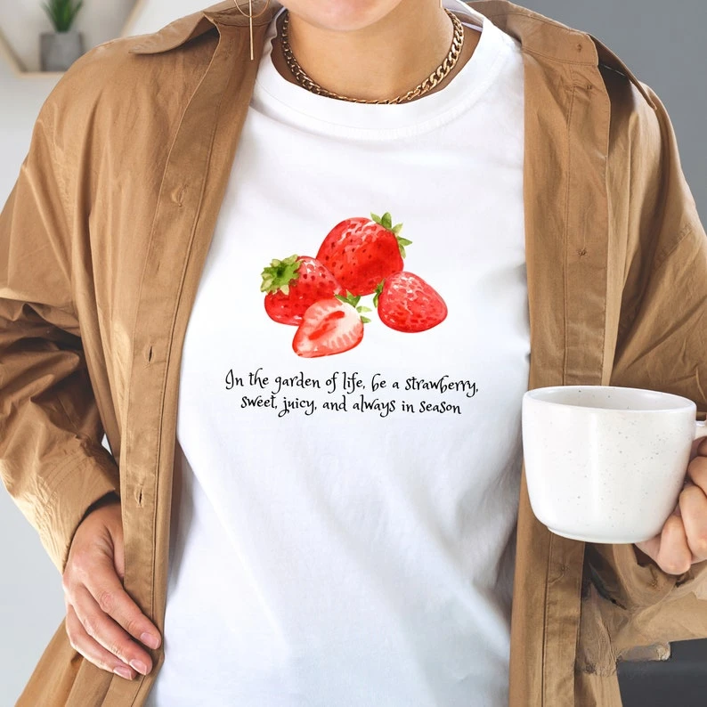 Honey Strawberry Woman Girlfriend Cotton Tshirt Cottage Core Clothes Botanical Shirt Berries Print Cute Fruit Shirt Best Gift