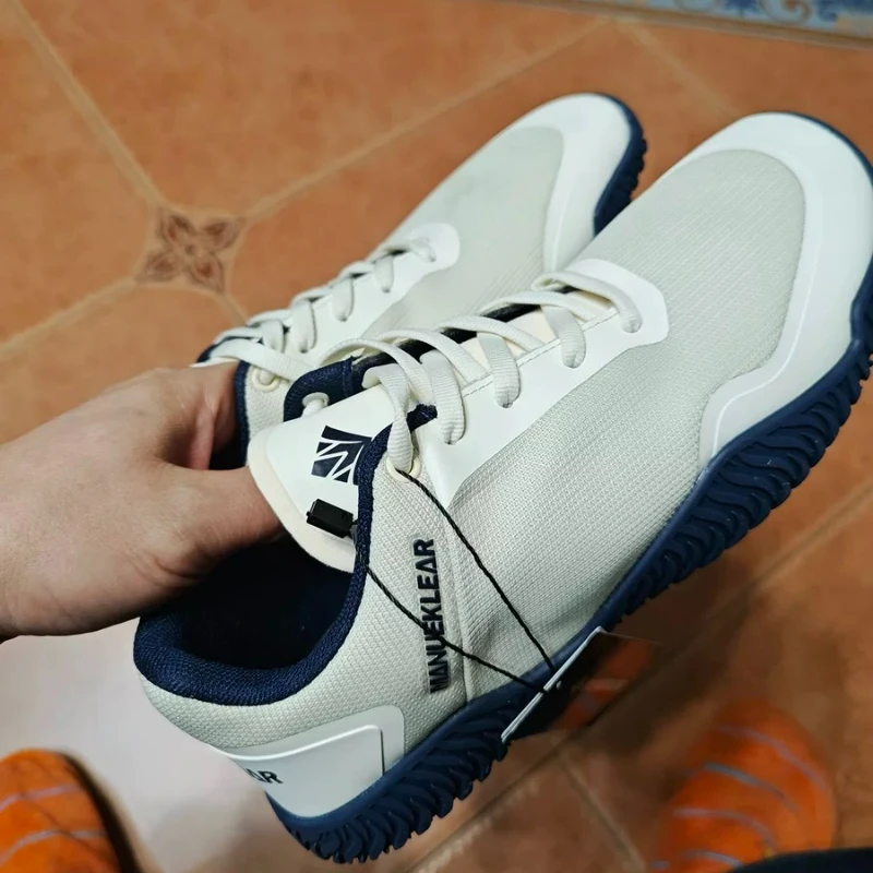 

2025 New Weight Training Shoes Unisex Mesh Breathable Indoor Gym Shoes Men Women Comfortable Squat Hard Pull Shoe