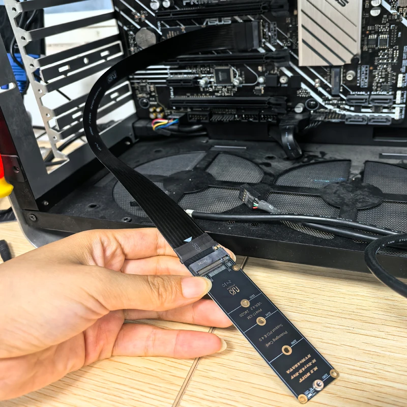 Dual Protocol M.2 auf PCIe 4.0 Verlängerungskabel-Adapter High Speed Gen 4.0 Riser für 2230 2242 2260 2280 M.2 PCI-e / NGFF SATA SSD