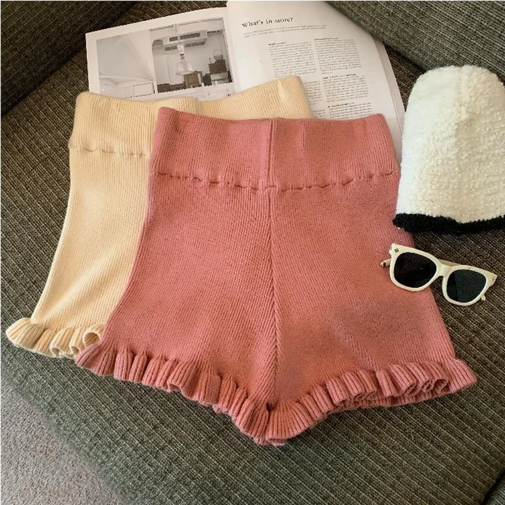 Black Shorts 2025 Women Spring and Winter High Waist Black Knitted Fungus Shorts Warm Short Trousers