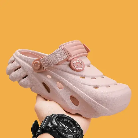 2025 폭발적인 곰 드롭 플라스틱 정원 신발 밟는 똥 느낌 야외 실내 남성 및 여성 패션 드래그