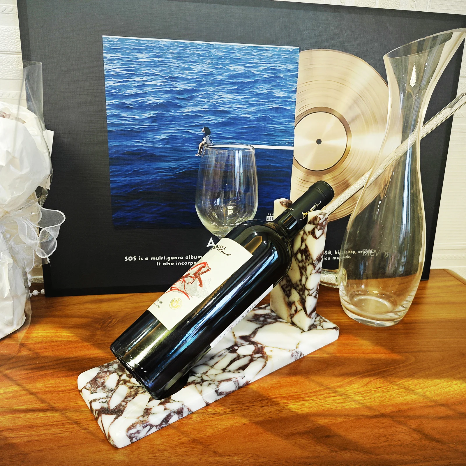 

Creative Natural Marble Wine Holder Stand,Single Bottle Wine Rack Storage,Elegant Home Decor,Stylish Display for Wine Enthusiast