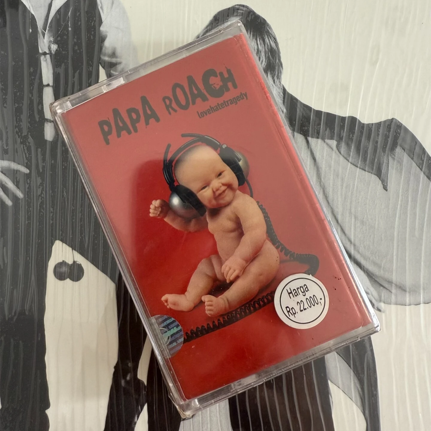 

Rock Papa Roach Jacoby Shaddix музыкальная лента в режиме ожидания, альбом, черные облака, кассеты, косплей, Walkman, рекордер, звуковые дорожки, коробка