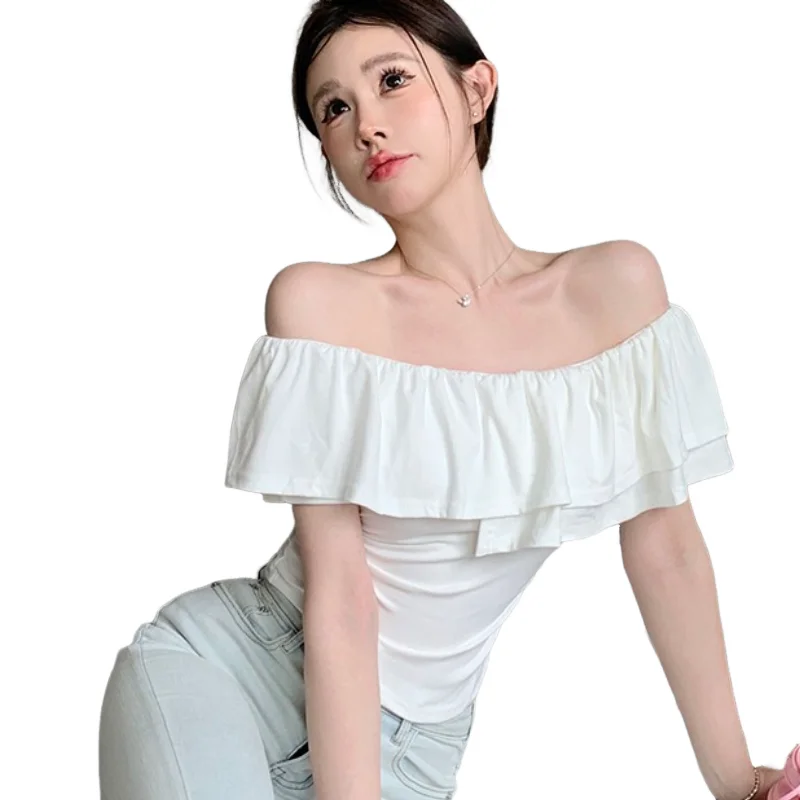 Koszulka damska w stylu koreańskim z jednym ramieniem i krótkim rękawem na lato, modna i seksowna krótka bluzka z odkrytym ramieniem.