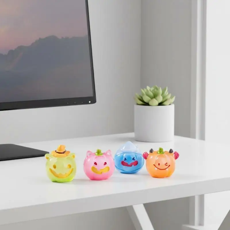 Cute Glow in Dark Mini Halloween Pumpkin Figurines Resin Ornament for Party Desktop Home Decoration