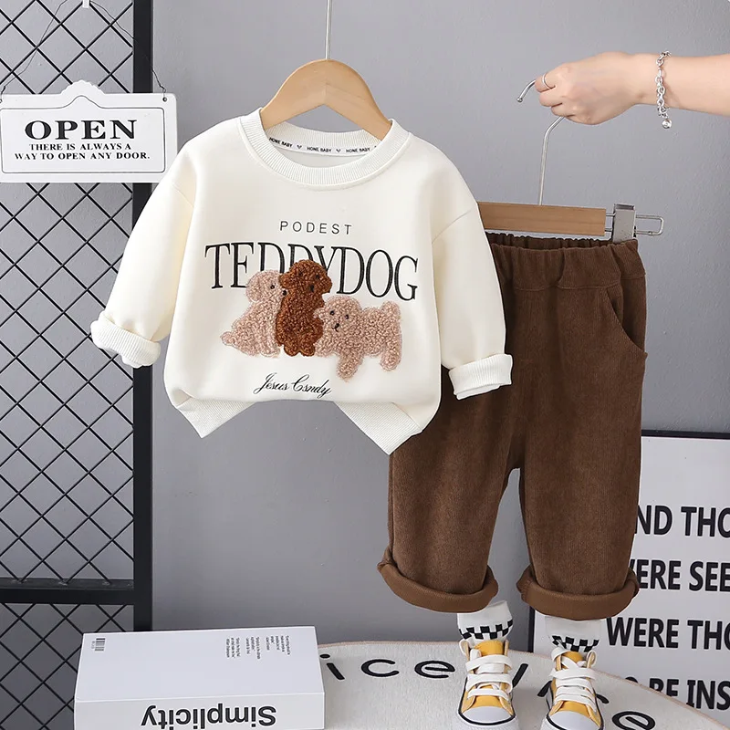 2024 Fall Baby Boys Designer Luxury Clothes Christmans Outfits for Boy Cartoon Pullover Long Sleeve Hoodies and Pants Kids Set