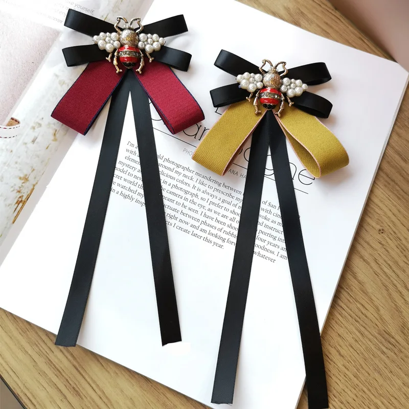 Vintage British Pearl Bee Bow Tie Handmade Fabric Ribbon Brooch Insect Collar Bowtie White Shirt Collar Pin Fashion Accessories