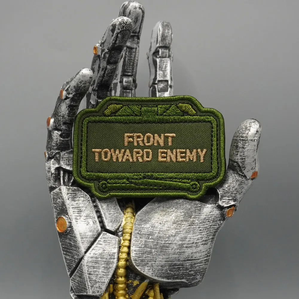 العدو الأمامي إلى الأمام، رقع التطريز التكتيكي، رائعة وعالية الجودة، تستخدم للملابس، الخلفية مع السنانير أو الحديد على #1