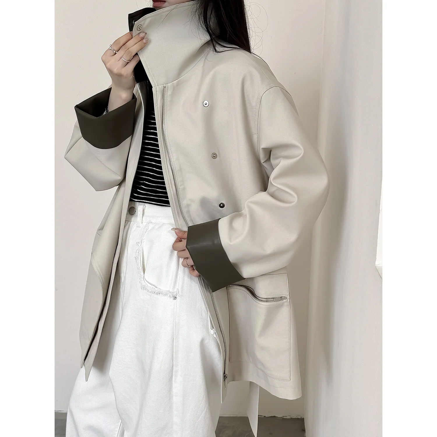 

SuperAen Classic England-style Casual Trench Coats PU Patchwork Stand Collar Lace-up Design Women Fashion Coats