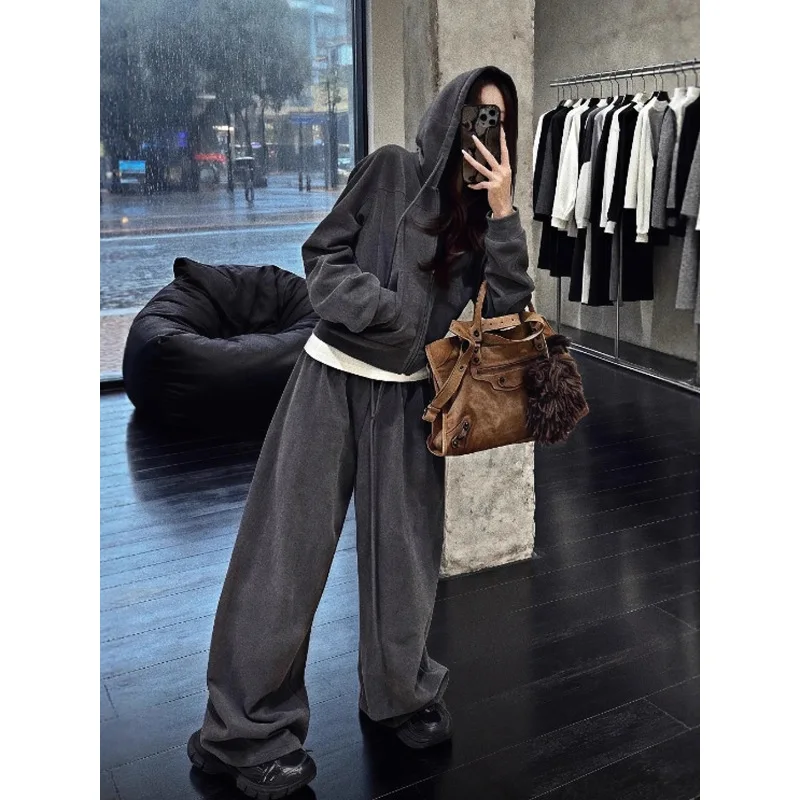 

2026 new Korean early autumn gray sports sweater two-piece suit for women