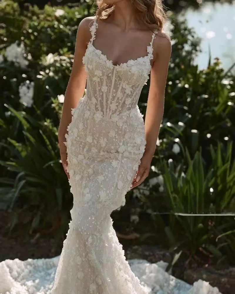 Robe de mariée personnalisée en dentelle, magnifique, bretelles Spaghetti, avec des Appliques romantiques de fleurs, robe de princesse sirène, 2025