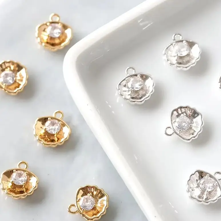 

2 шт. 11,2x10 мм с медным покрытием из настоящего золота в океанском стиле, круглые цирконовые подвески в форме гребешка для DIY ювелирные аксессуары ручной работы