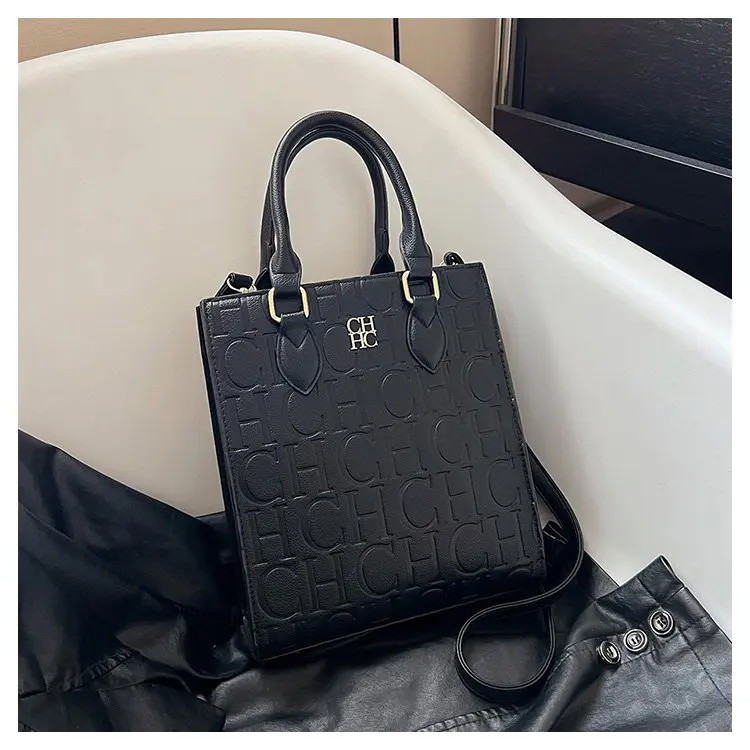 

2025 Autumn Winter Women's Handbag - Crossbody & Shoulder Versatile Bag, Spacious Organizer, Compact Daily Use