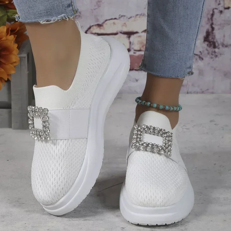 Breathable Single Shoes for Women with Low Top Square Buckle Rhinestone Sleeve Ootboard Shoes for Women with Low Top 2024