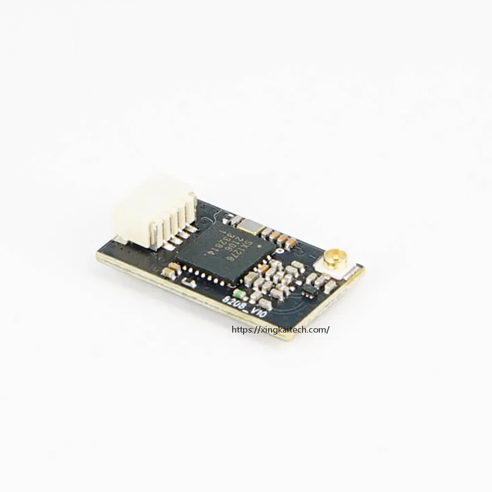

FPV Radiomaster ELRS 433Mhz 500 720Mhz Receiver Module Video Receiver VTX With T type Antenna 100mW FPV Crossover Aircraft Model