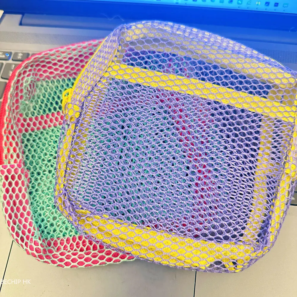 Fashion Dopamine Color Storage Bag Large Capacity Candy Color Mesh Cosmetic Bag Toiletry Make Up Case image 3