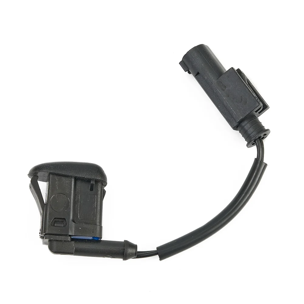 

Windshield Washer Nozzle Car Truck Black For BMW E39 5-Series Plastic Washer Nozzle Windshield Nozzle 61668361039