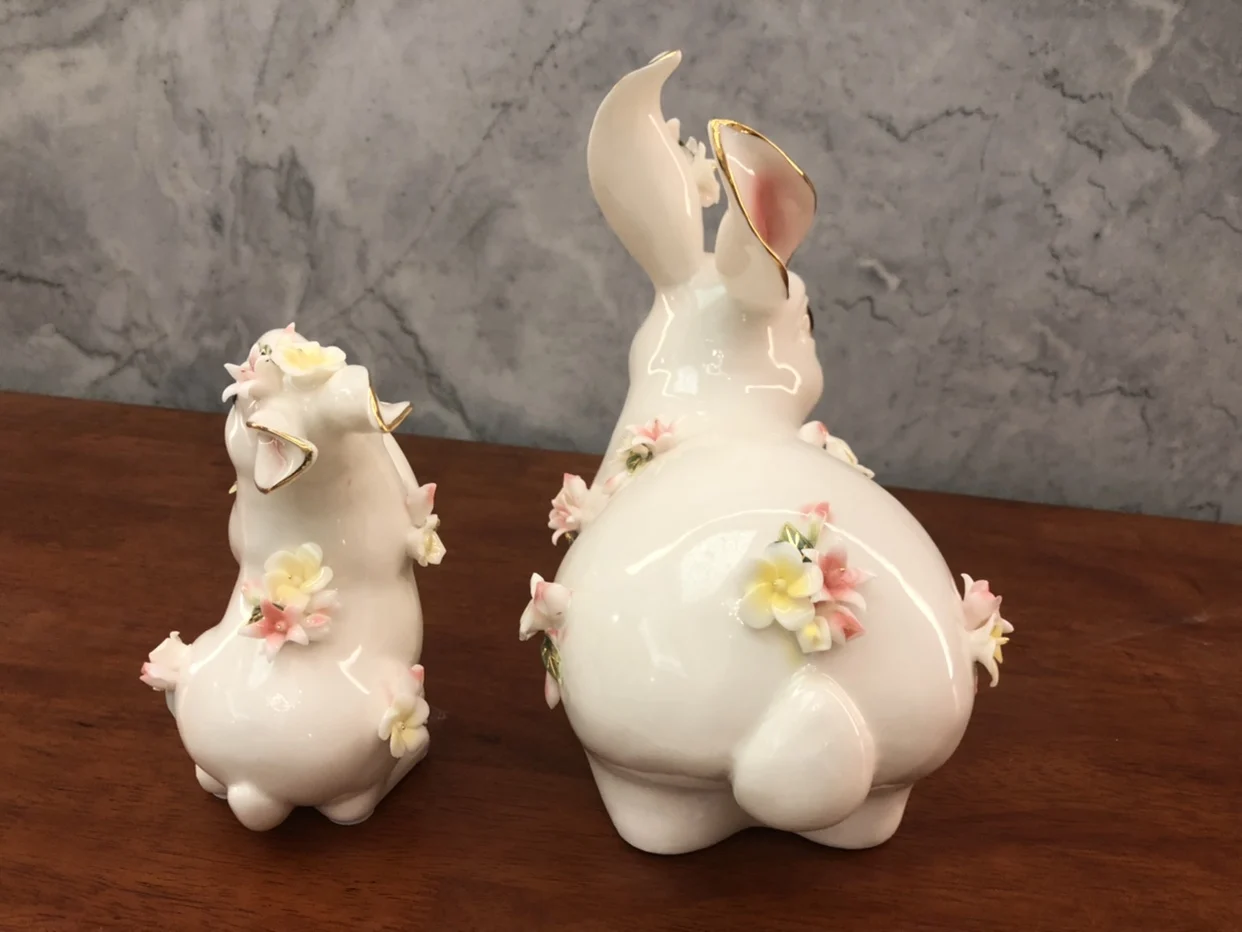 Rabbit creative pendulum porcelain zodiac rabbit cartoon rabbit mascot birthday gift home accessories