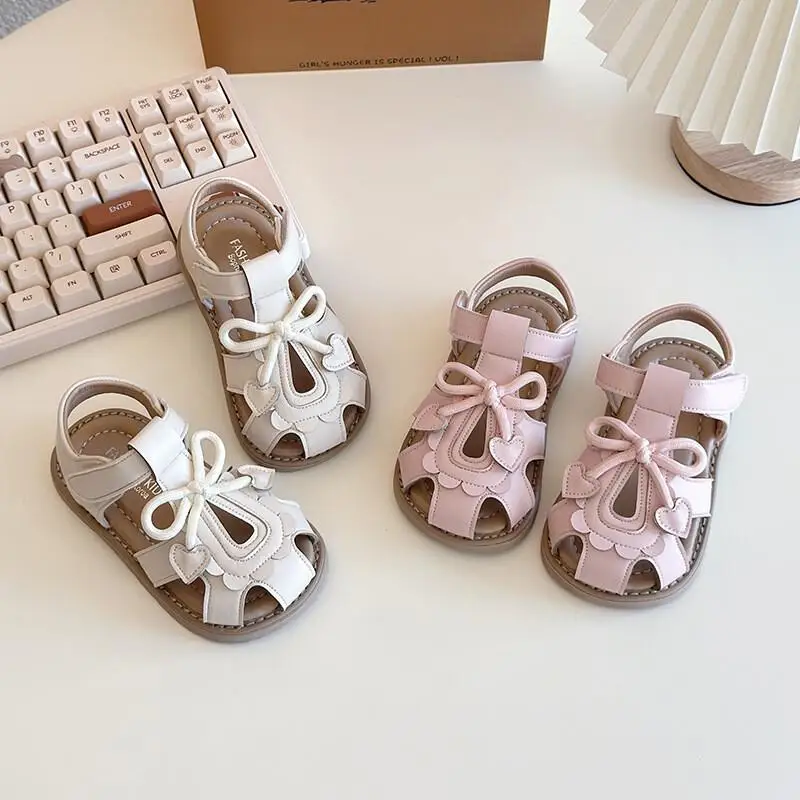 

Korean Style Kawaii Casual Shoe Children Shoes Sandals Soft Leather Girls Performance Show New Summer Heart Bow Princess Design