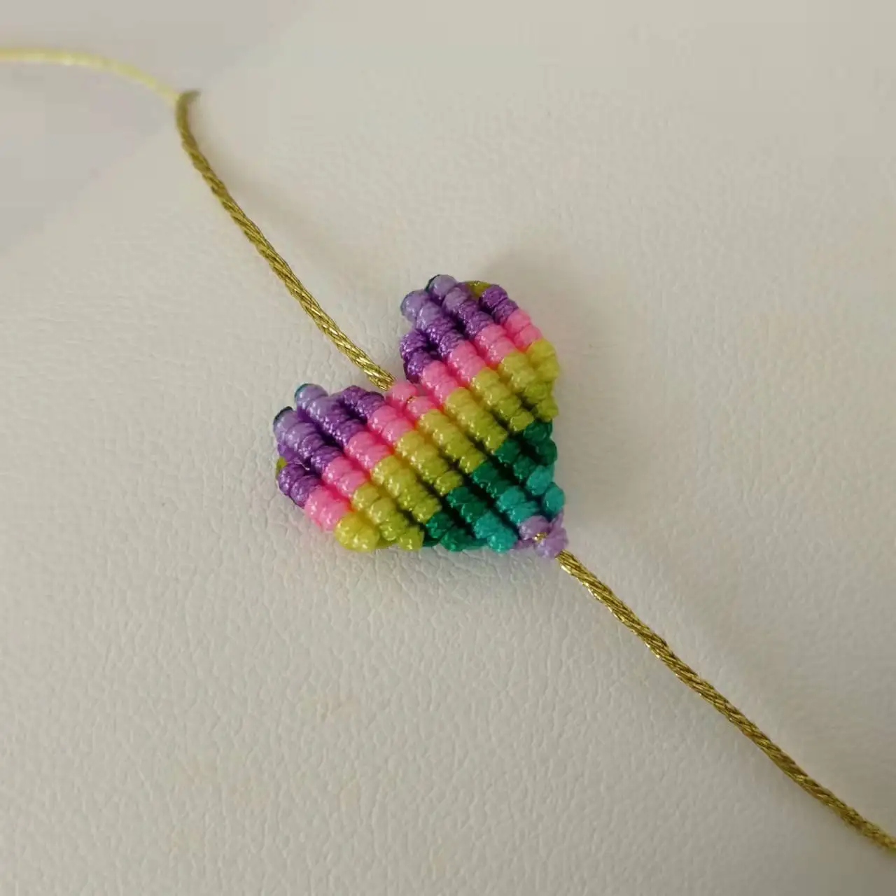 Candy Colors Bohemia Heart Shaped Love Lucky Rainbow Braided Bracelet Simple Trendy Ladies Thread Handmade Jewelry Best Gift