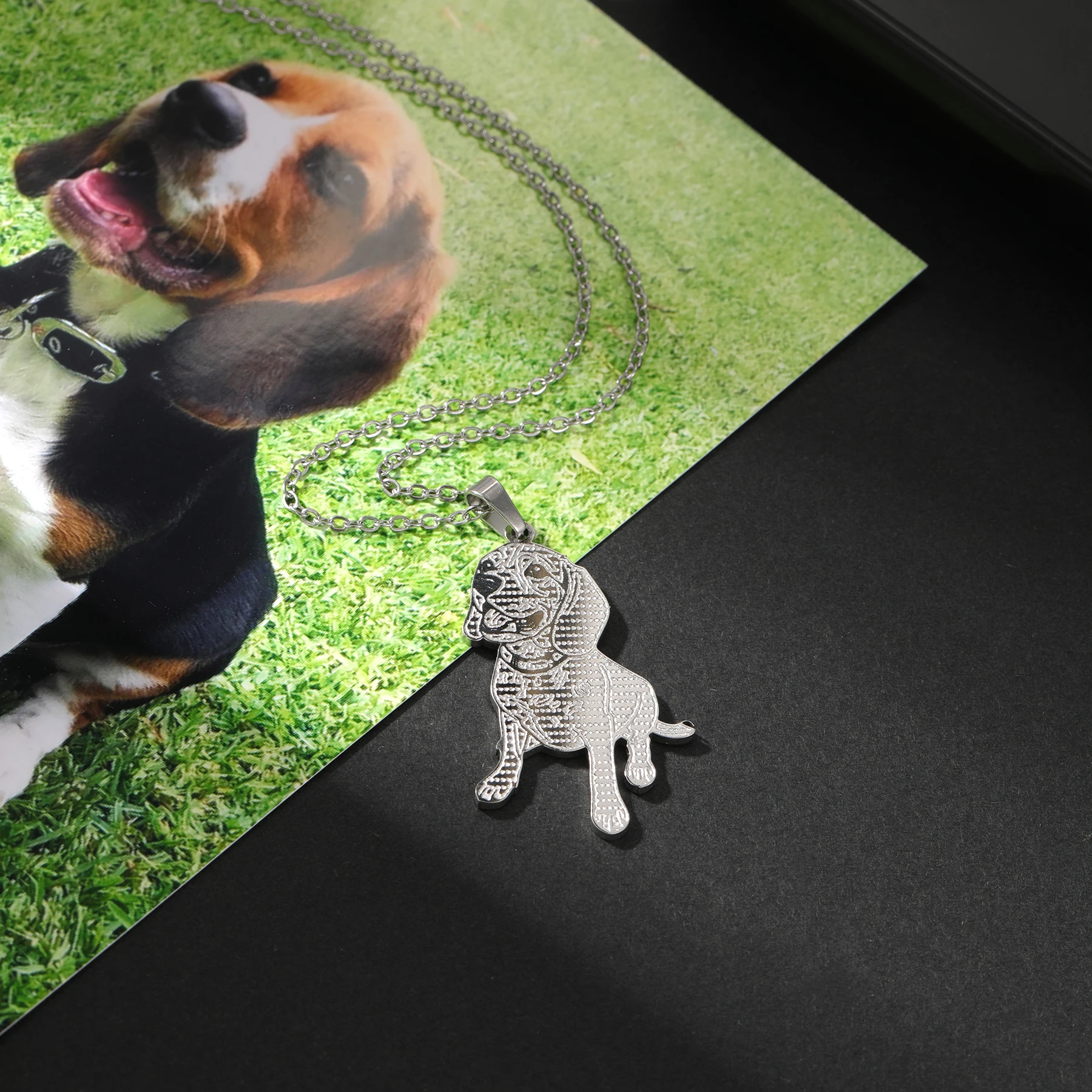 Collana con ritratto di animale domestico personalizzato Ciondolo per animali domestici dipinto a mano personalizzato Immagine incisa Regalo di gioielli fatti a mano personalizzati per lei