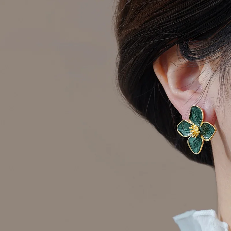 Korean Fashion Dark Green Flowing Sand Enamel Lily Flower Glaze Earrings for Women Exquisite Light Luxury Versatile Earring gift