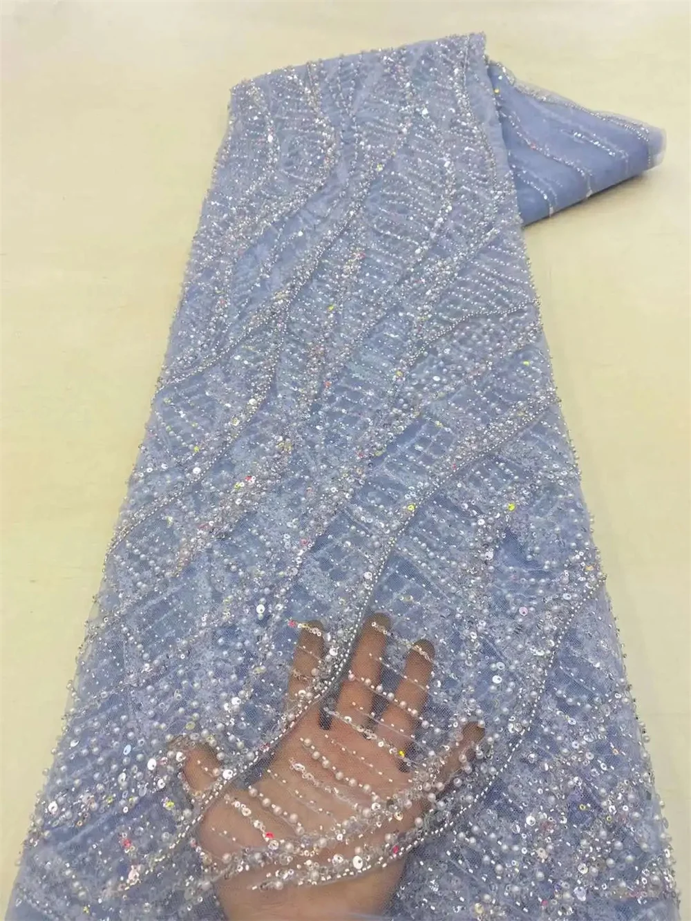 Luxurious African Beaded Net Mesh Lace Fabric 2024 Beads Embroidery Sequins French Tulle Lace for Nigerian Wedding Party Dress