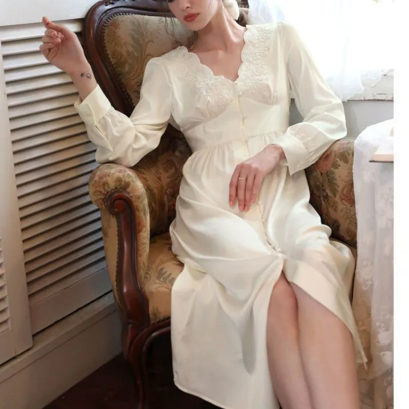 Lady Nightgown Retro Elegant Nightgowns Vintage Women Lace White Sleepwear Dress Cotton Long sleeved Nightdress Gentlewoman