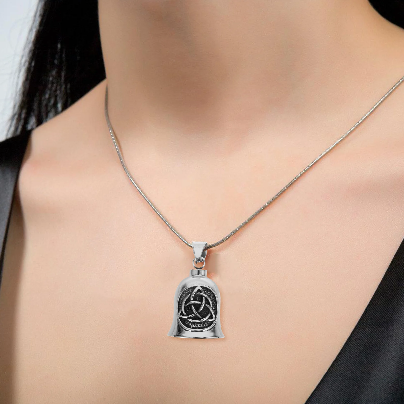 

FELTECHELECTR Key Chain for Motorcycle Bike Silver Stainless Steel Keyring Bell Pendant Decorative Key Fob