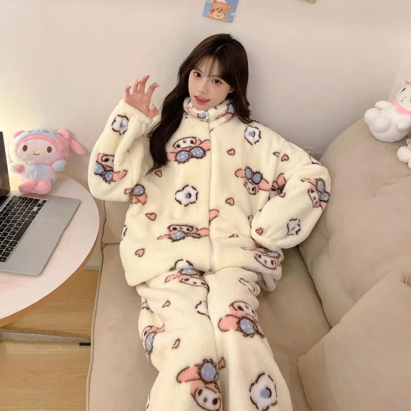 

My Melody Coral Velvet Cozy Autumn and Winter Pajamas Girls Fashionable Cartoon Stand Collar Zipper Flannel Warm Home Clothes