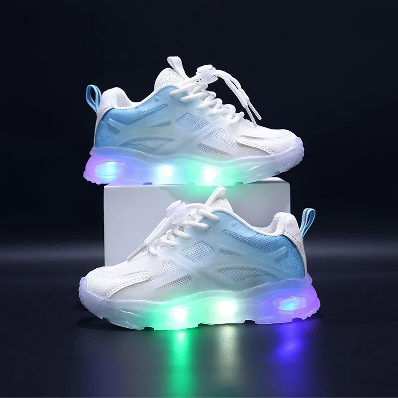 Baskets LED Shoes pour enfants, chaussures de sport décontractées pour garçons et filles, chaussures légères à semelle souple, chaussures éclairées