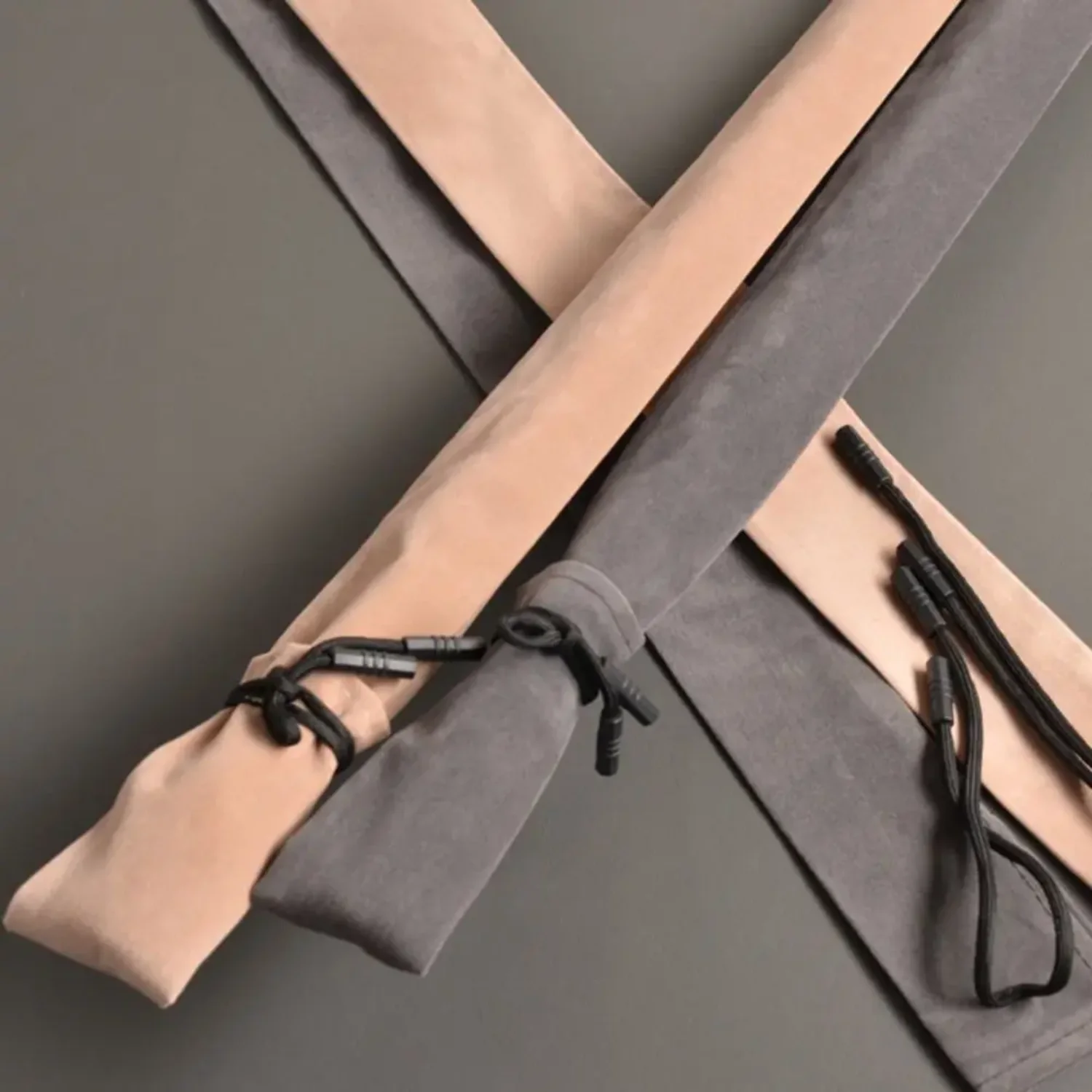 

Short Velvet Fishing Rod Protection Sleeve Scratch-proof Large-Capacity Fishing Rod Colorful External